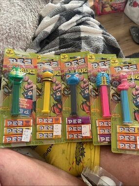 PEZ Candy Dispenser Set - Multicolor Novelty Home Art Display